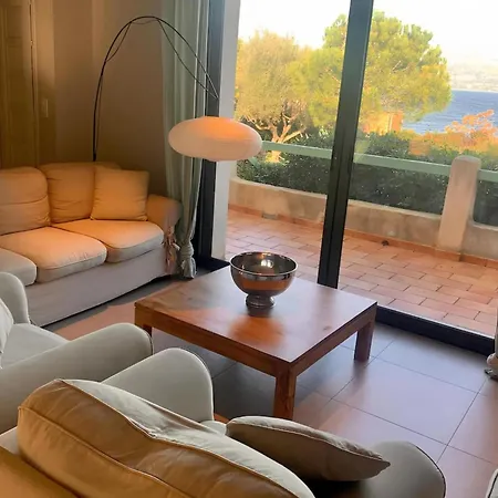 Des Iles D'or - 14pers - Swimming Pool & Sea View